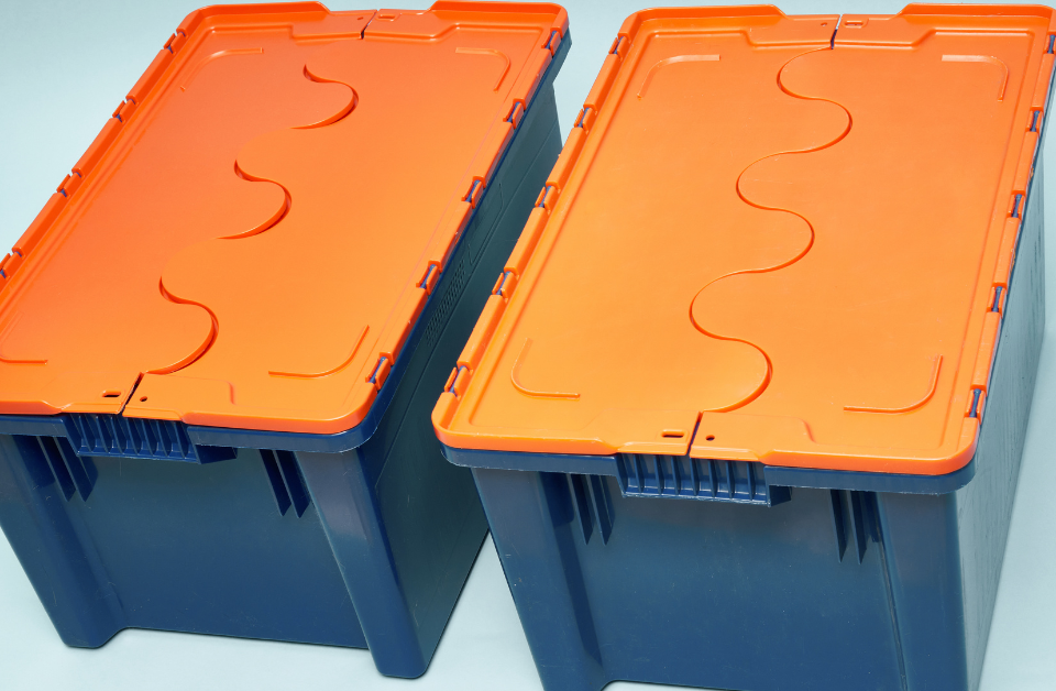 Heavy-Duty Plastic Storage Boxes_ Features That Matter for Long-Term Commercial Use